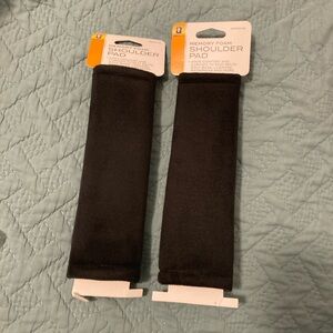NEW! 2 pc Seatbelt Pads